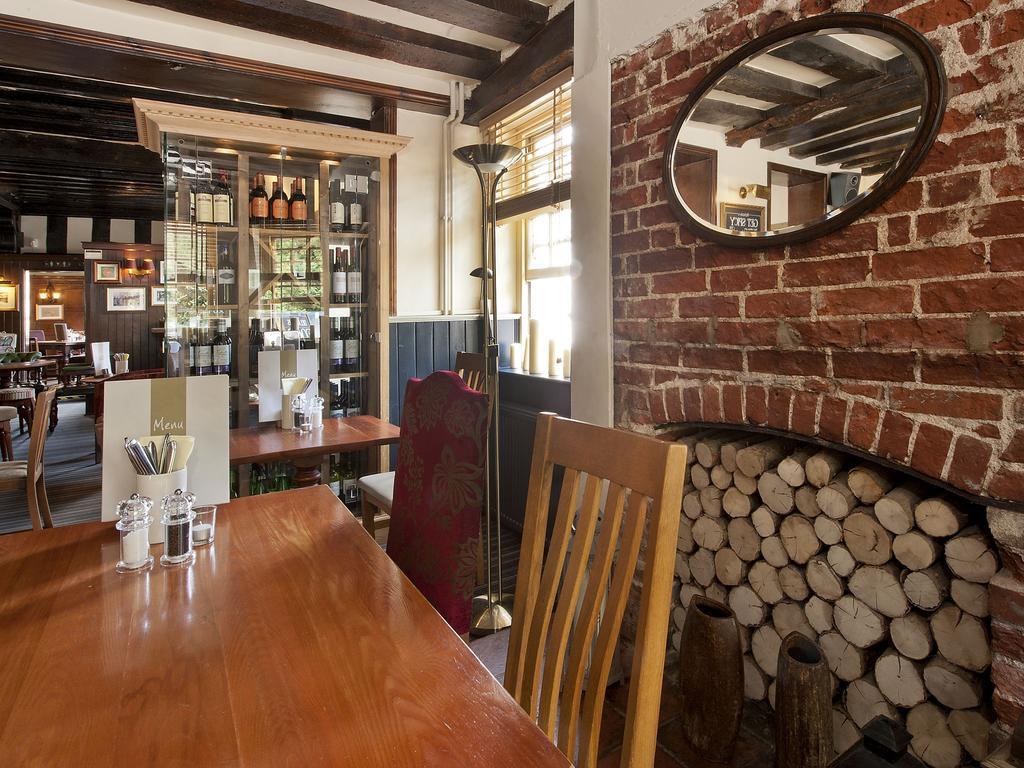 The Fox By Greene King Inns Bury St. Edmunds المظهر الخارجي الصورة