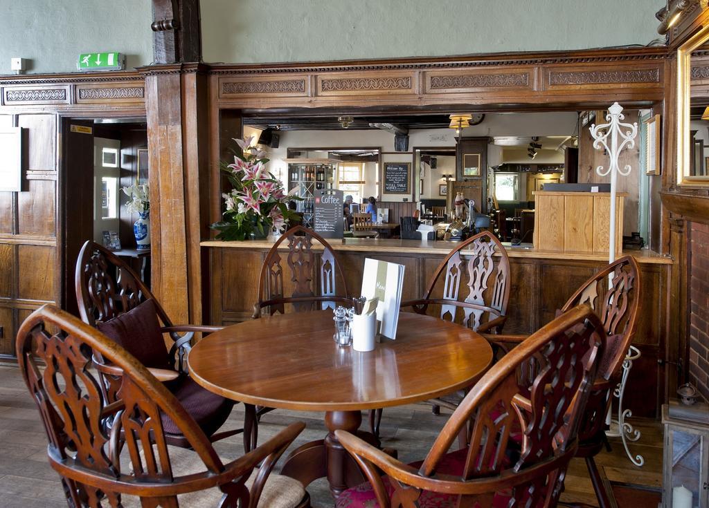 The Fox By Greene King Inns Bury St. Edmunds المظهر الخارجي الصورة